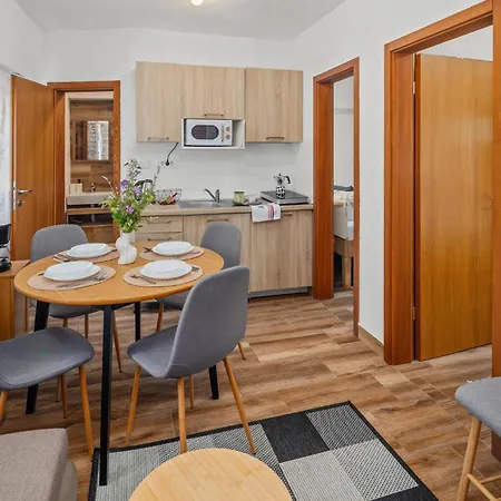 Mediteraneo Vikendica